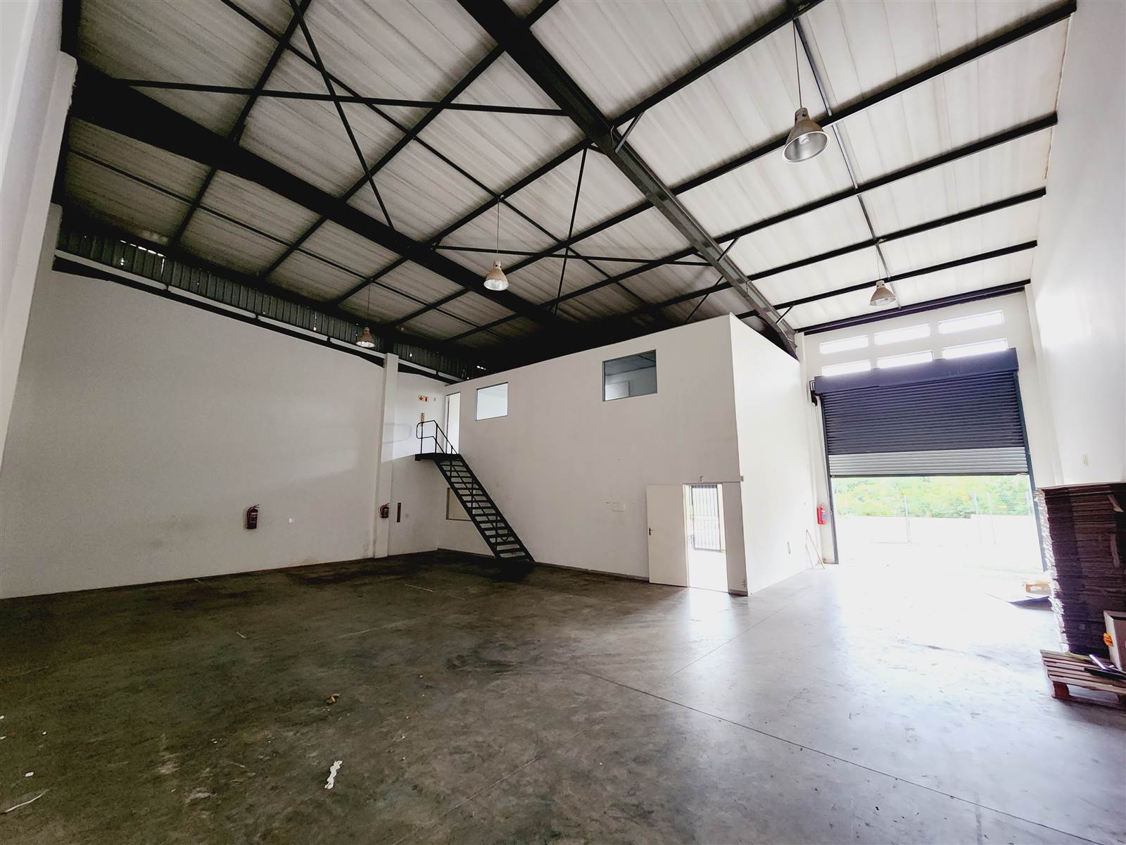 280  m² Industrial space in Olivedale photo number 3
