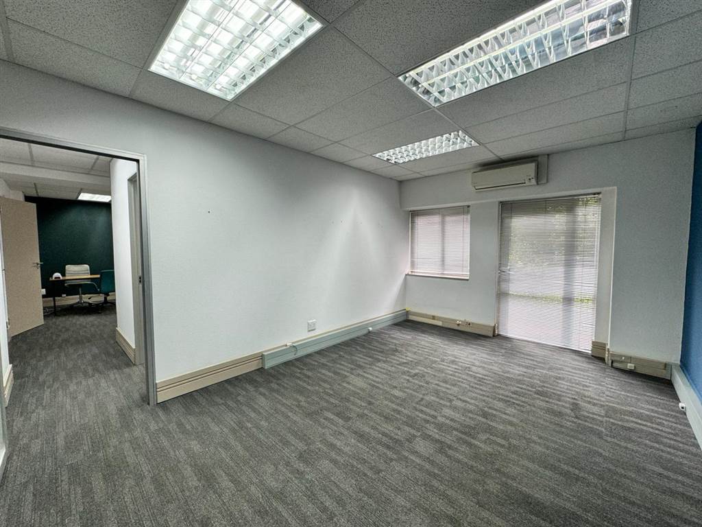 75  m² Commercial space in Bryanston photo number 5