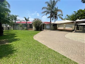 7 Bed House in Arbor Park
