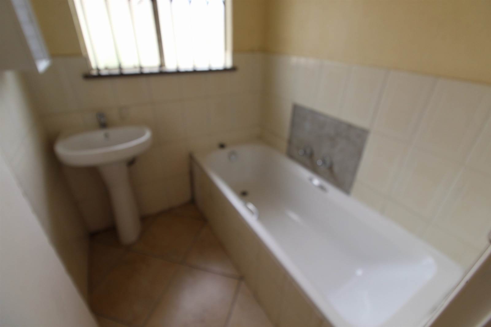 3 Bed House in Riverlea photo number 16