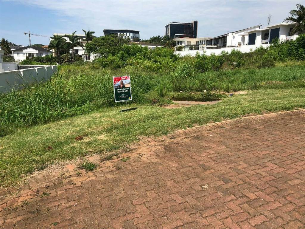1350 m² Land available in Umhlanga Rocks photo number 1