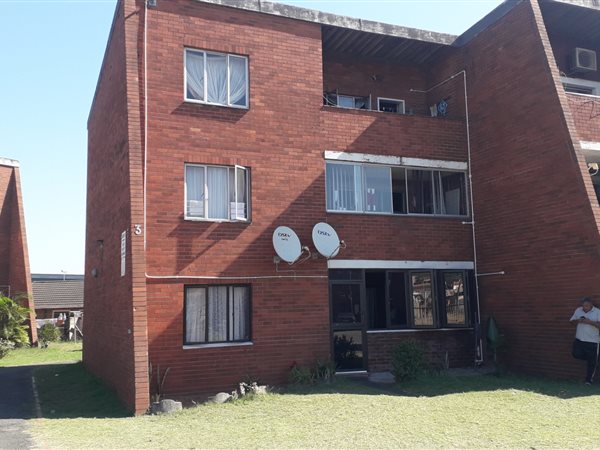 3 Bed Flat in Austerville