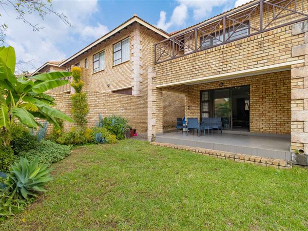 4 Bedroom Townhouse 4 Bedroom Townhouse