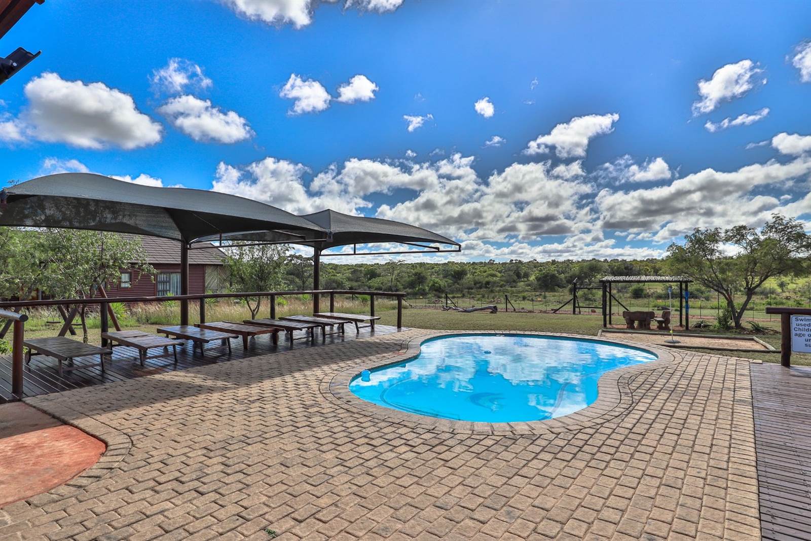 5 Bed House in Dinokeng photo number 29