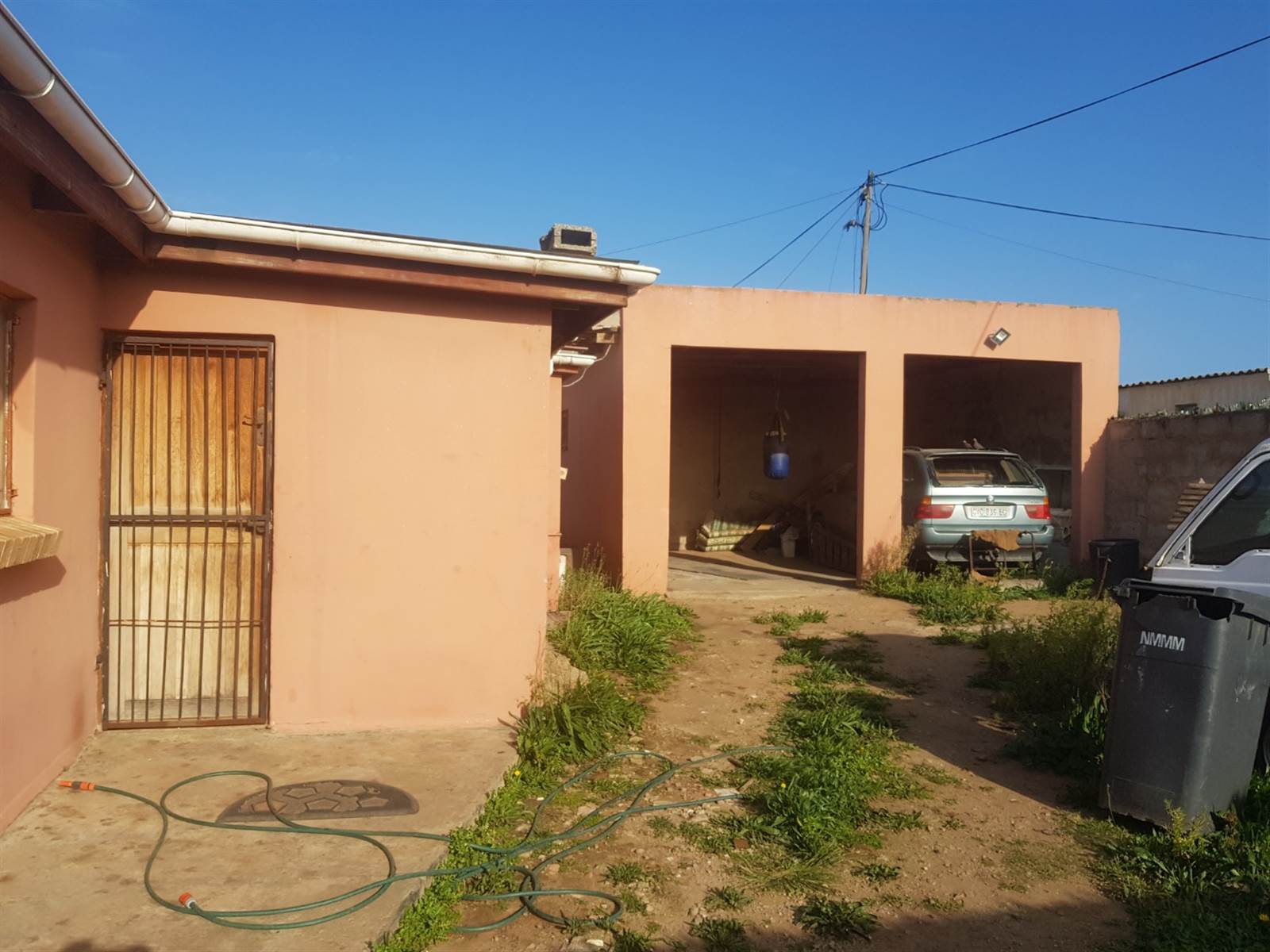 4 Bed House in Zwide photo number 3