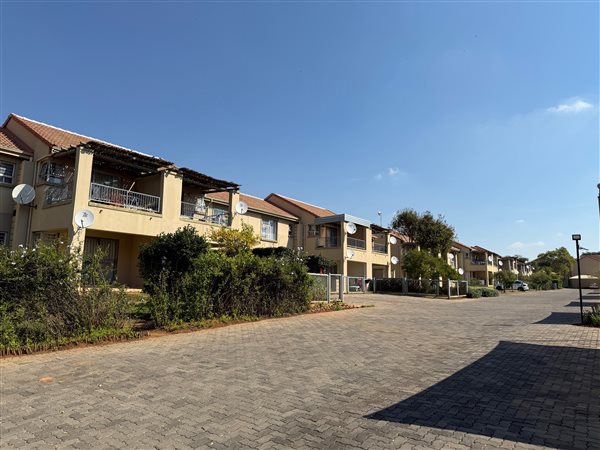 2 Bedroom Apartment 2 Bedroom Apartment