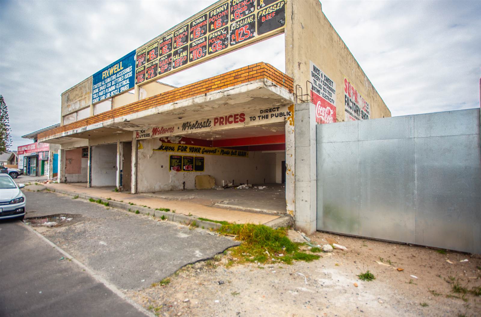 775  m² Commercial space in Parow photo number 21