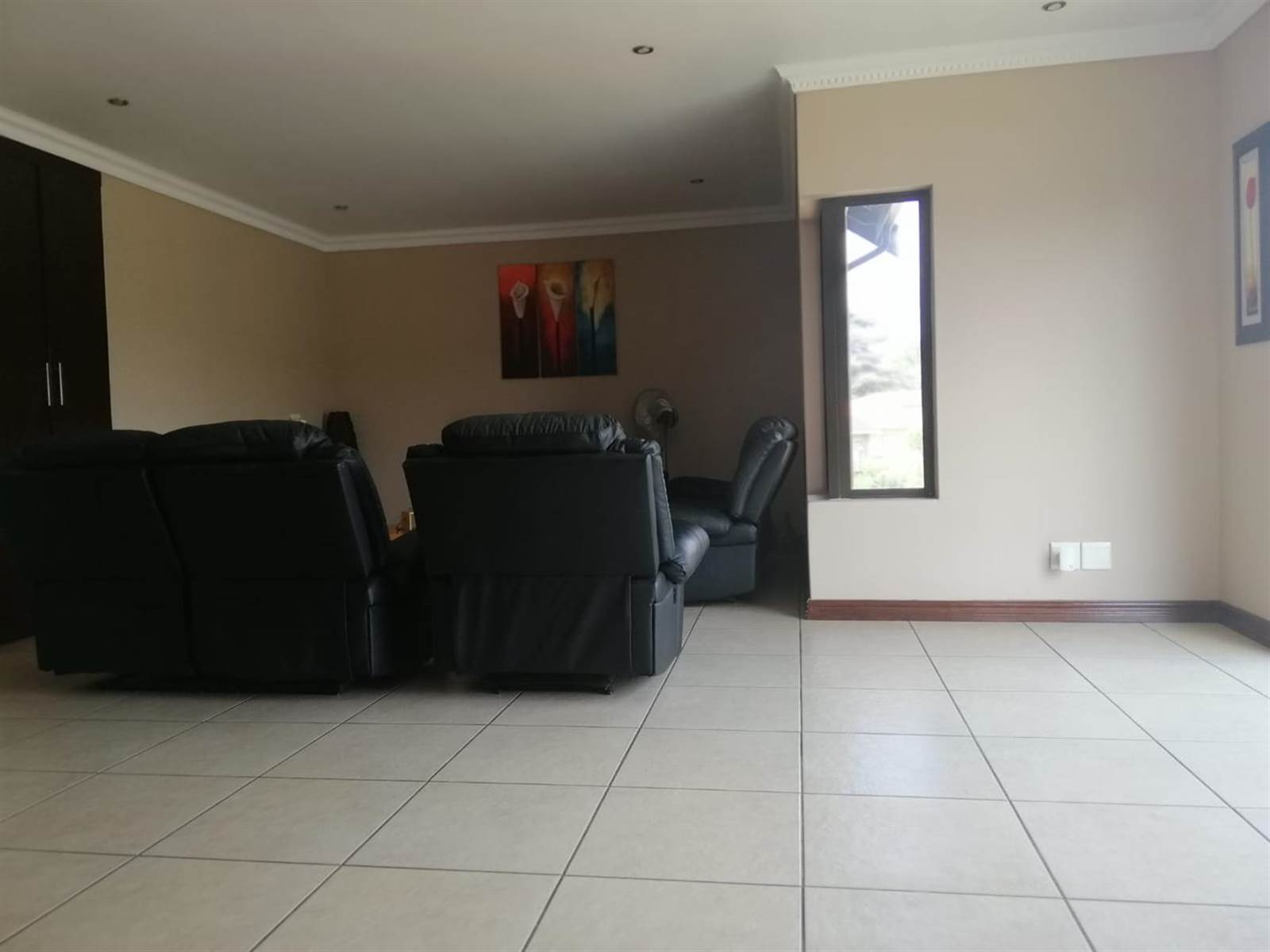 6 Bed House in Glenanda photo number 6
