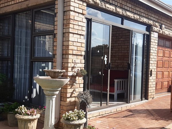 2 Bed Townhouse in Parys