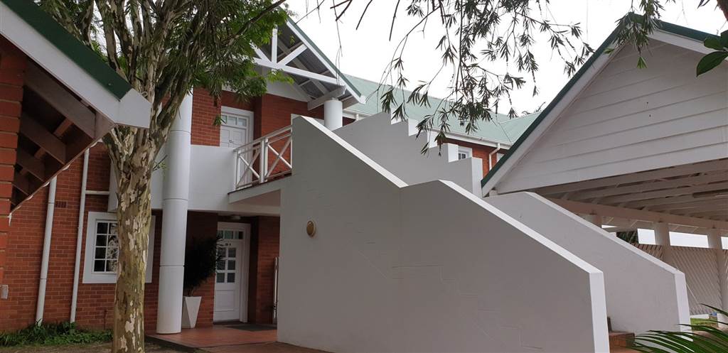 2 Bed Townhouse in Mt Edgecombe Estate 1 & 2 photo number 29
