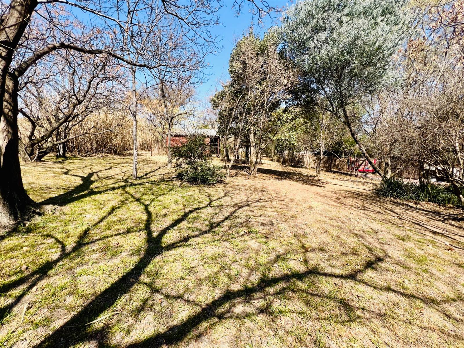 1.2 ha Land available in President Park photo number 1