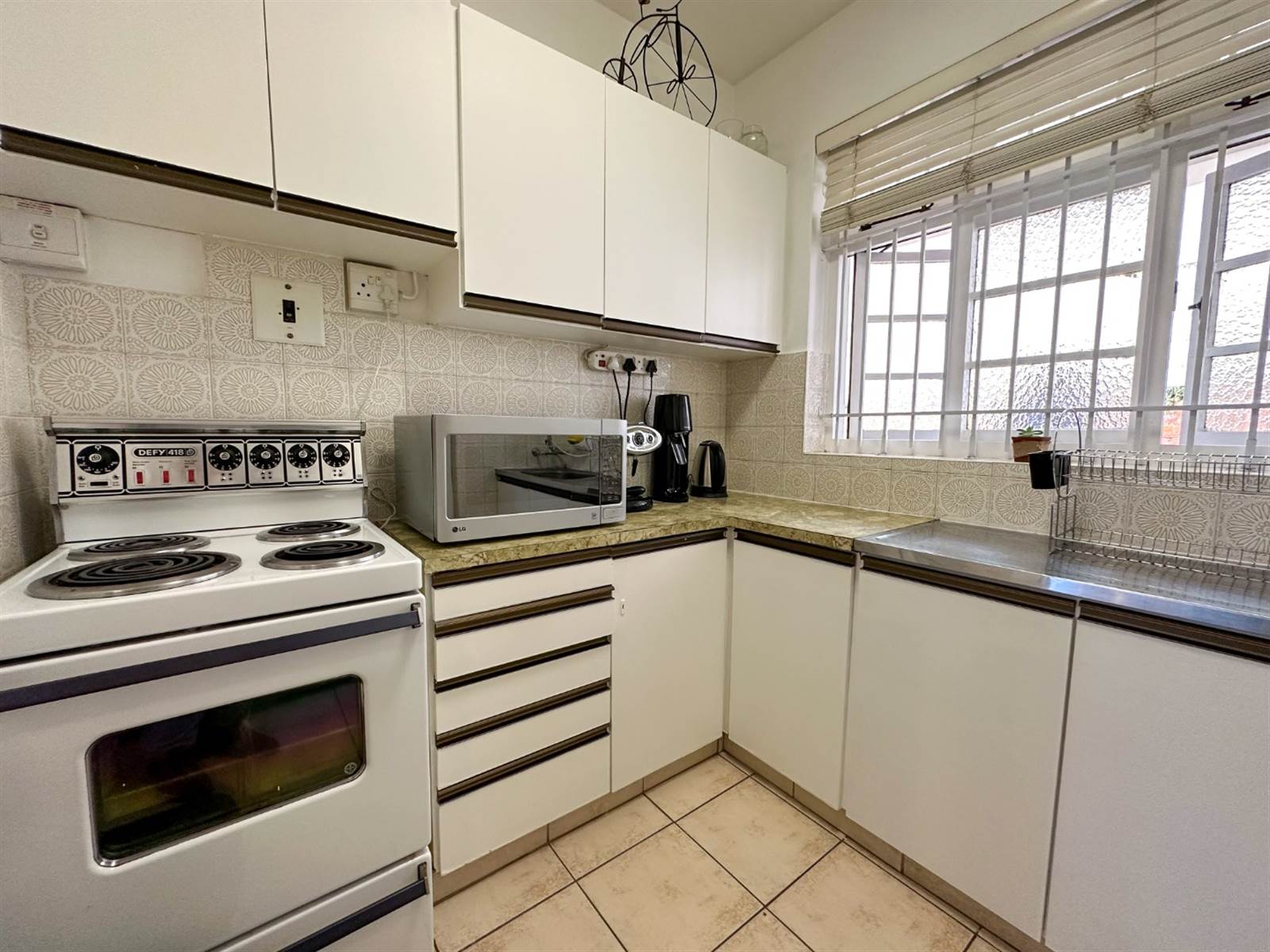 1.5 Bed Apartment in Morningside photo number 18