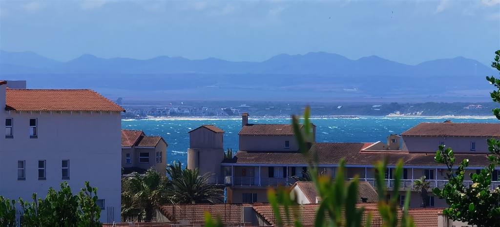 830 m² Land available in St Francis Bay photo number 5