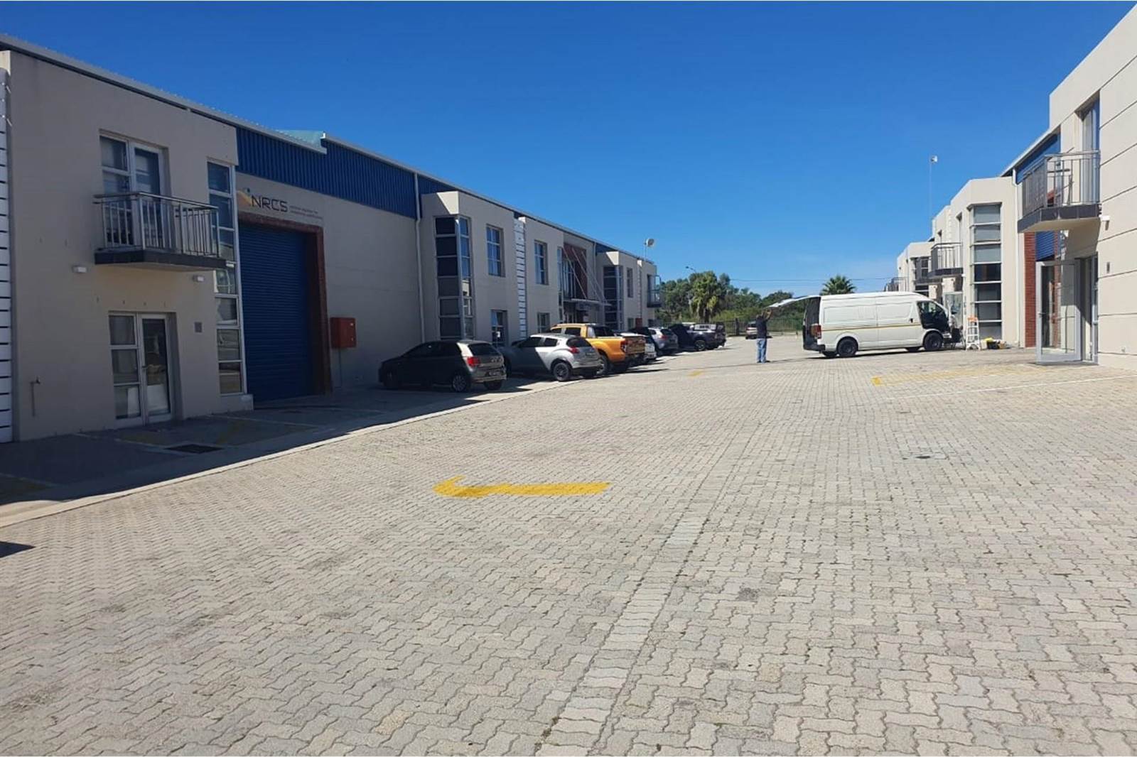 280  m² Industrial space in Fairview photo number 12