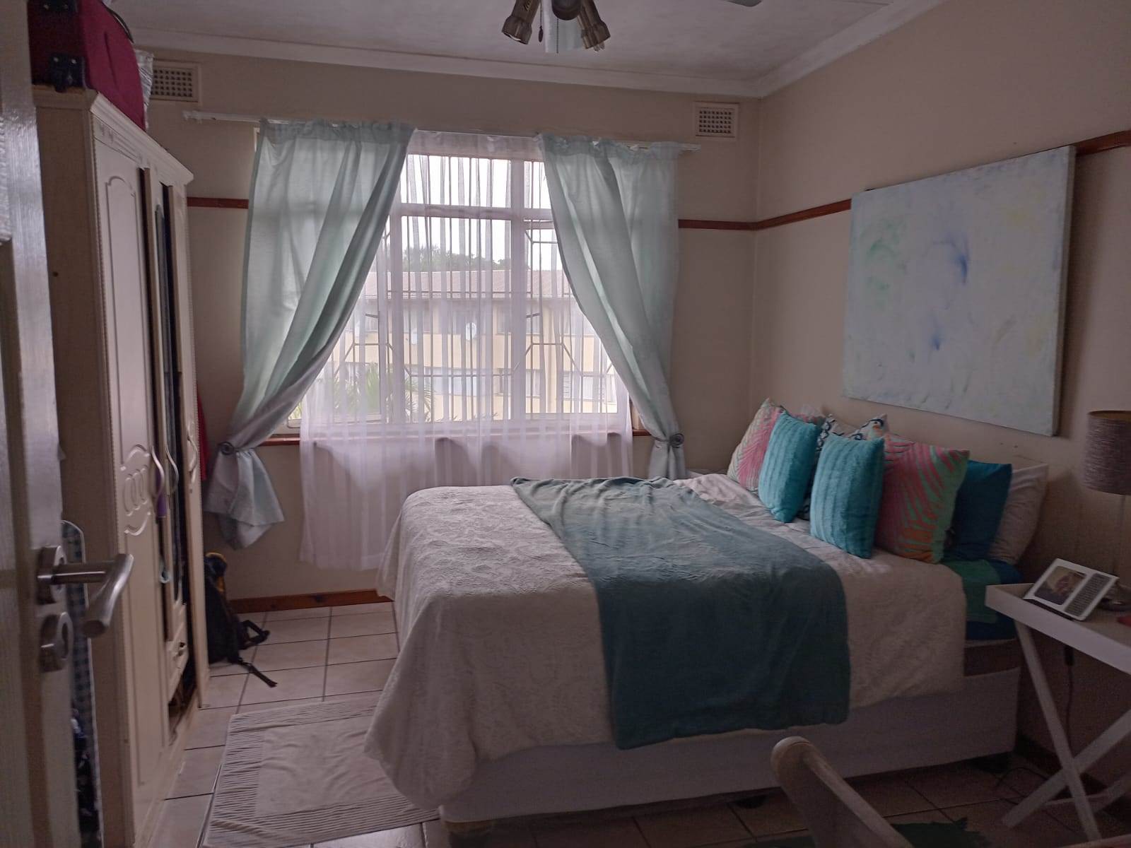 1 Bed Apartment in Umbilo photo number 8