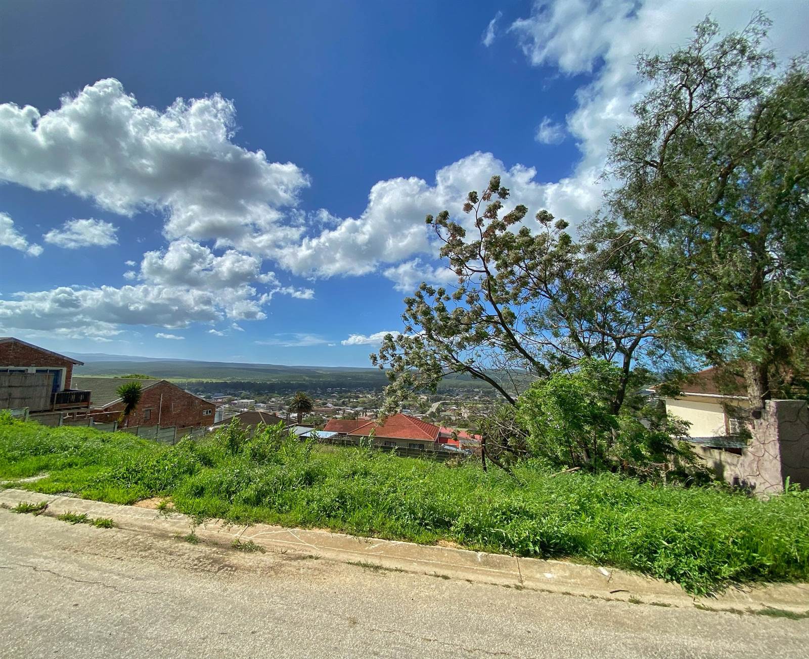 832 m² Land available in Heuwelkruin photo number 9