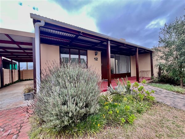 2 Bedroom Townhouse 2 Bedroom Townhouse