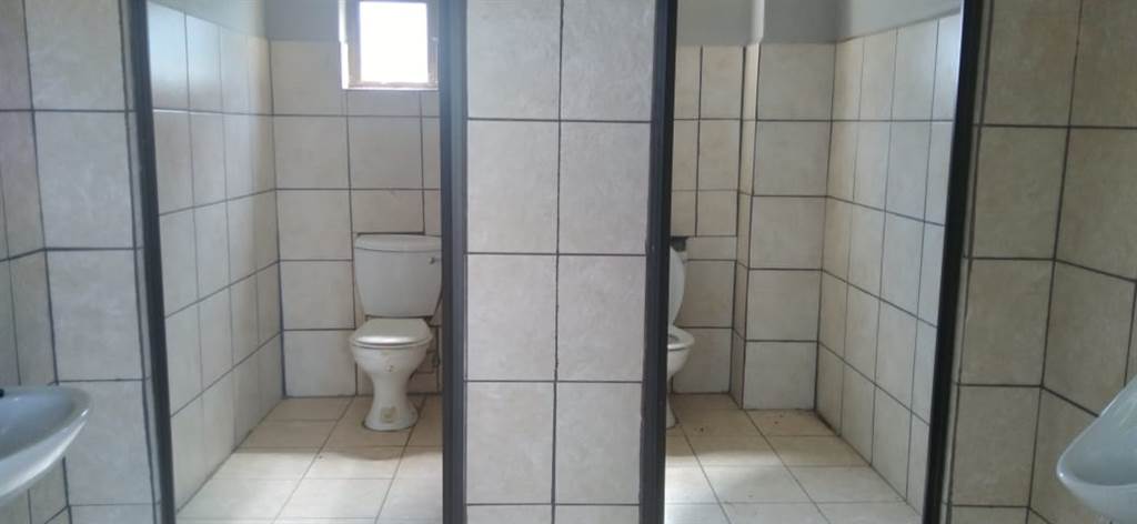 463  m² Commercial space in Louis Trichardt photo number 16