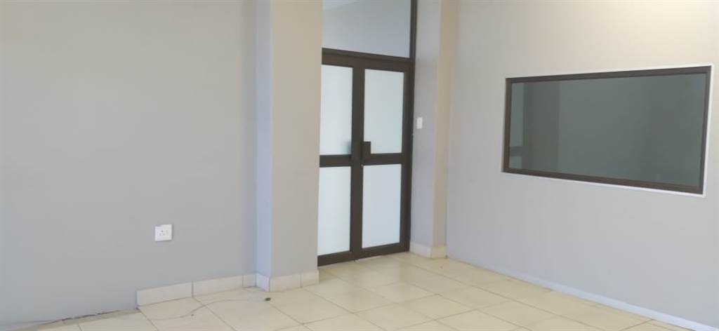 463  m² Commercial space in Louis Trichardt photo number 22