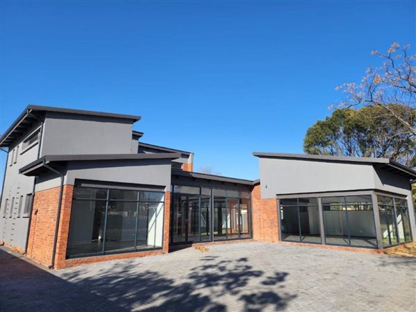 108300  m² Commercial space in Northmead