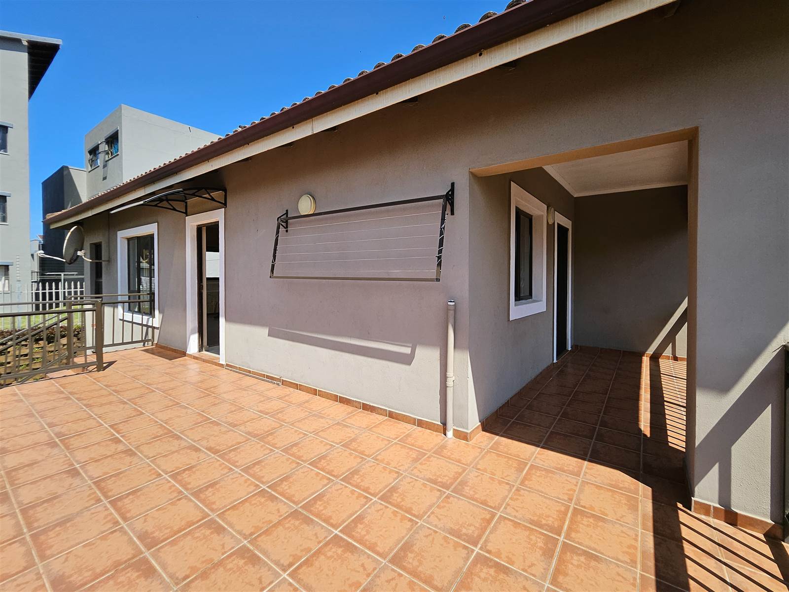 3 Bed Apartment in Winklespruit photo number 21