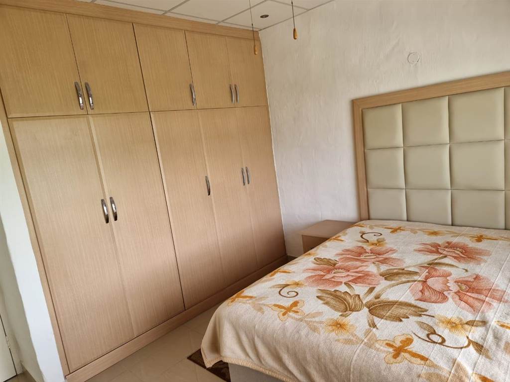 3 Bed Duplex in Umgeni Park photo number 15