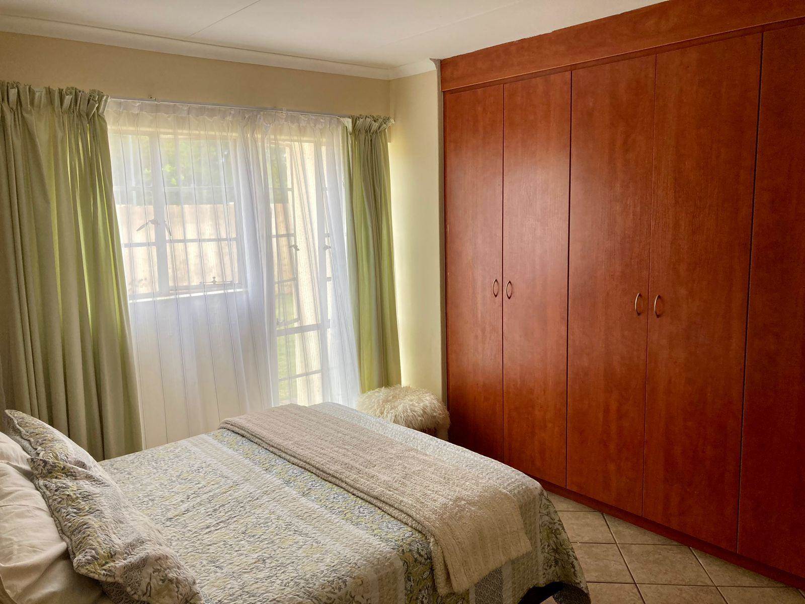 3 Bed Apartment in Lephalale (Ellisras) photo number 8