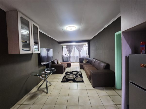 2 Bed Apartment