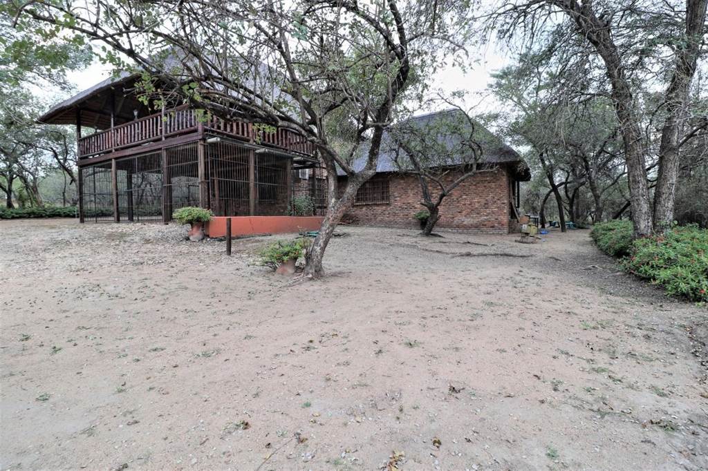 3 Bed House in Marloth Park photo number 10