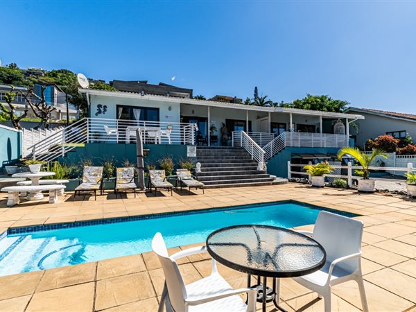 8 Bed House in Ballito