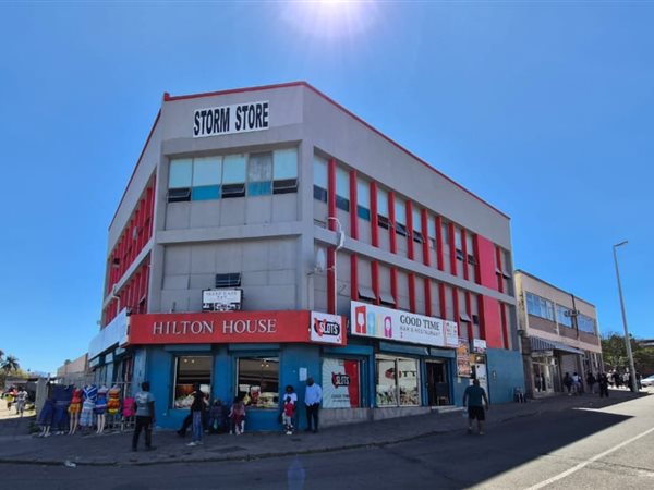 391 m² Commercial space 391 m² Commercial space