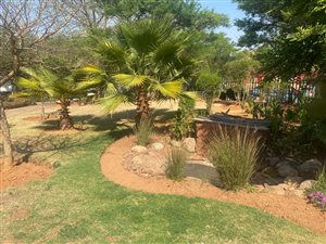 1 Bed Apartment in Ruimsig