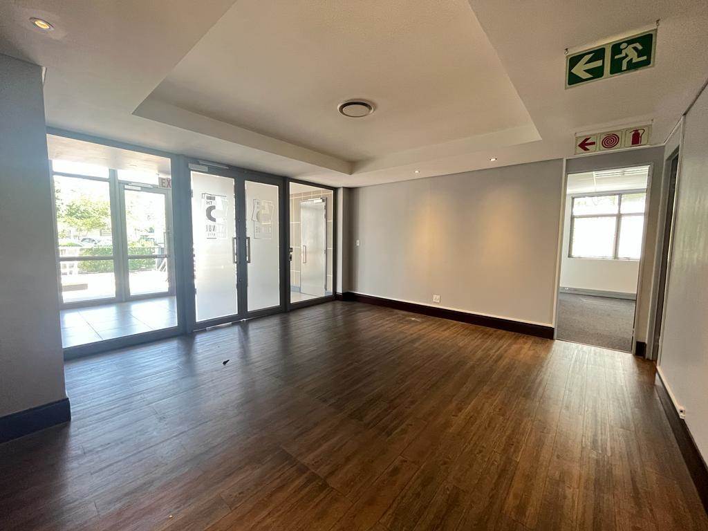 790  m² Commercial space in Bryanston photo number 8
