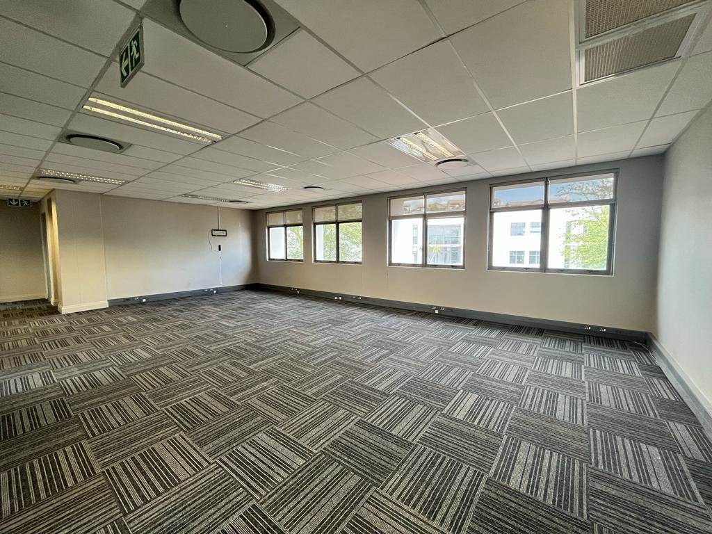 790  m² Commercial space in Bryanston photo number 15
