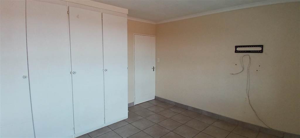 2 Bed Apartment in Mindalore photo number 12