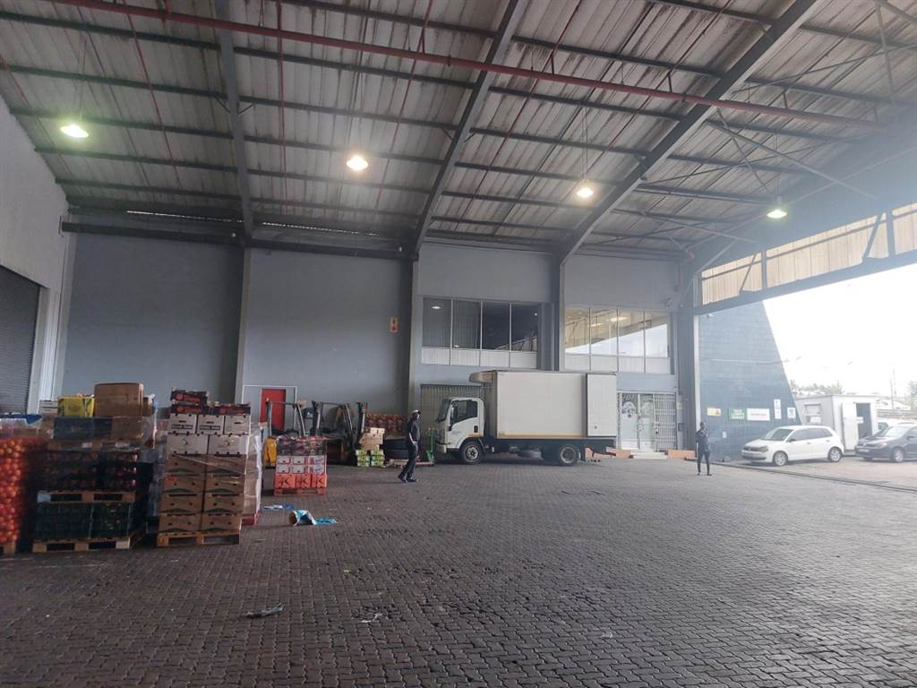 9421  m² Commercial space in Mobeni photo number 11