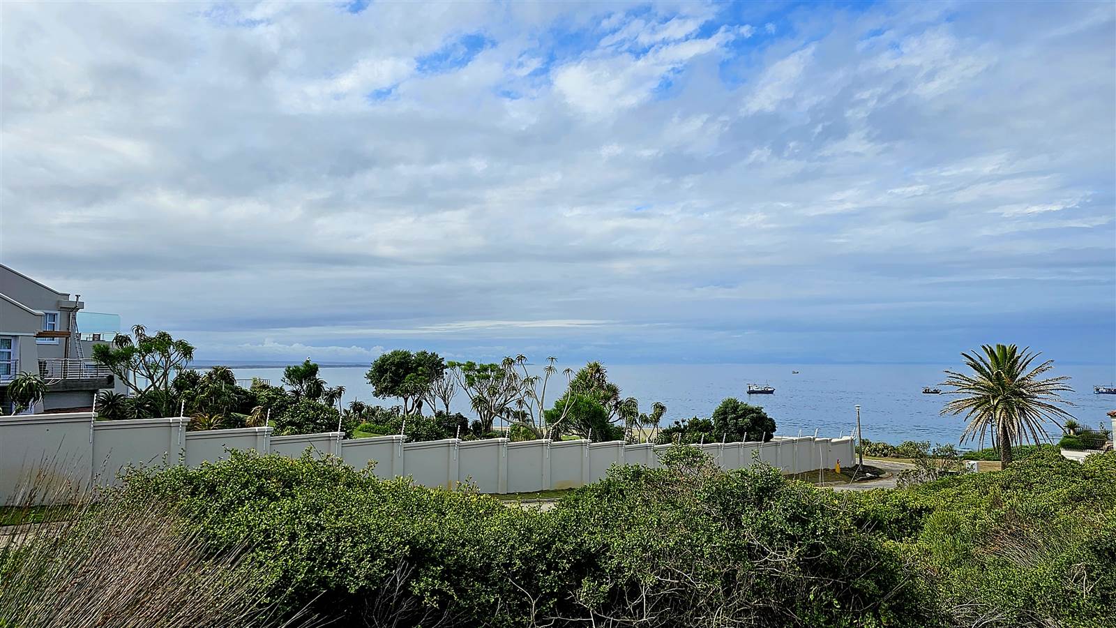 885 m² Land available in St Francis On Sea photo number 3