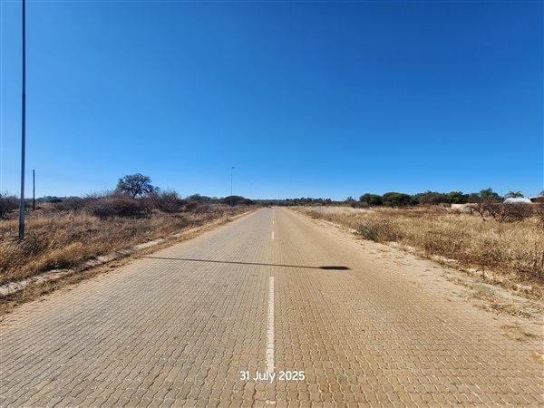 806 m² Land 806 m² Land