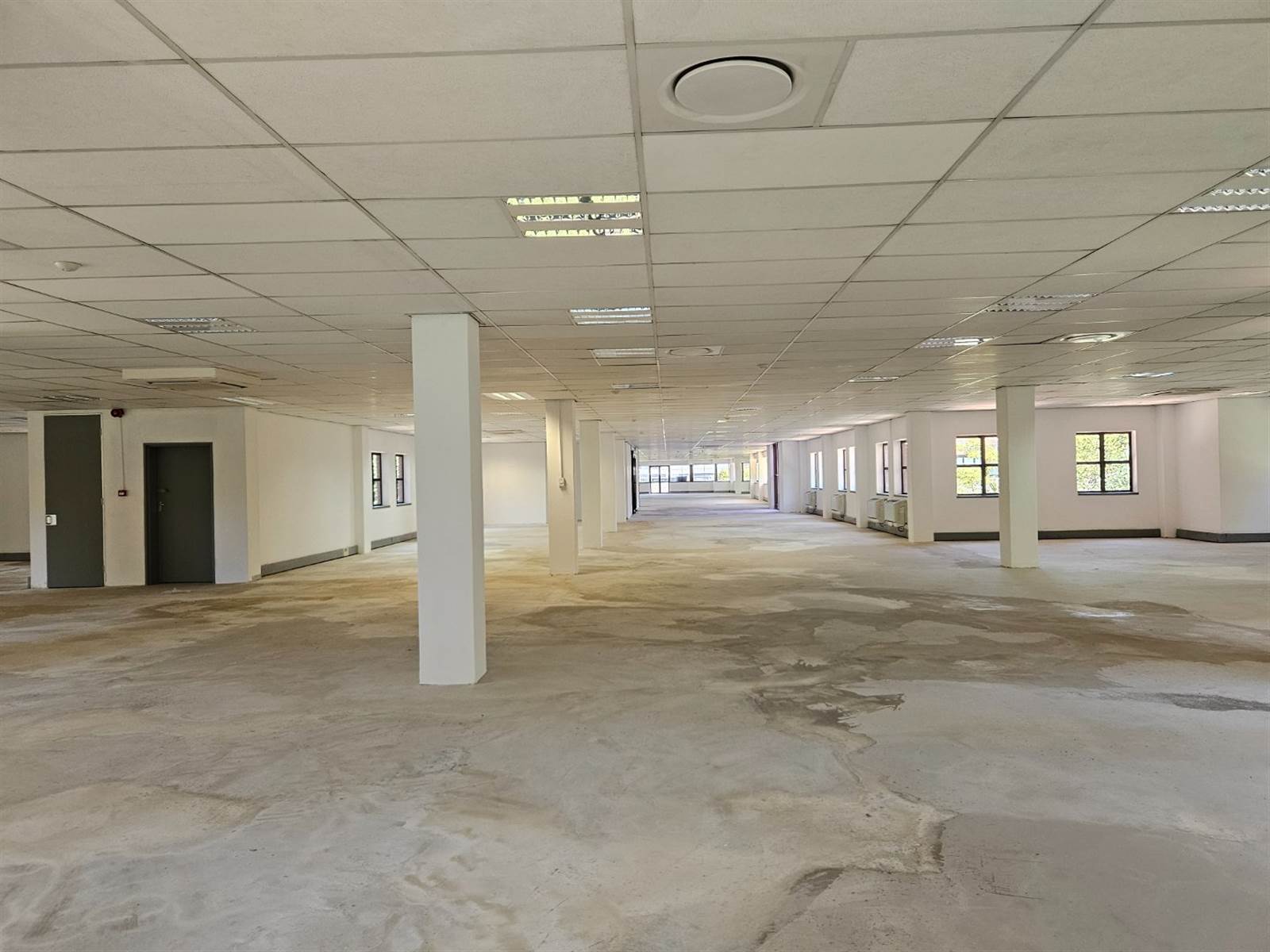 1484  m² Commercial space in Woodmead photo number 14