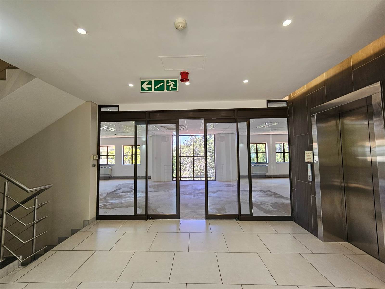1484  m² Commercial space in Woodmead photo number 2