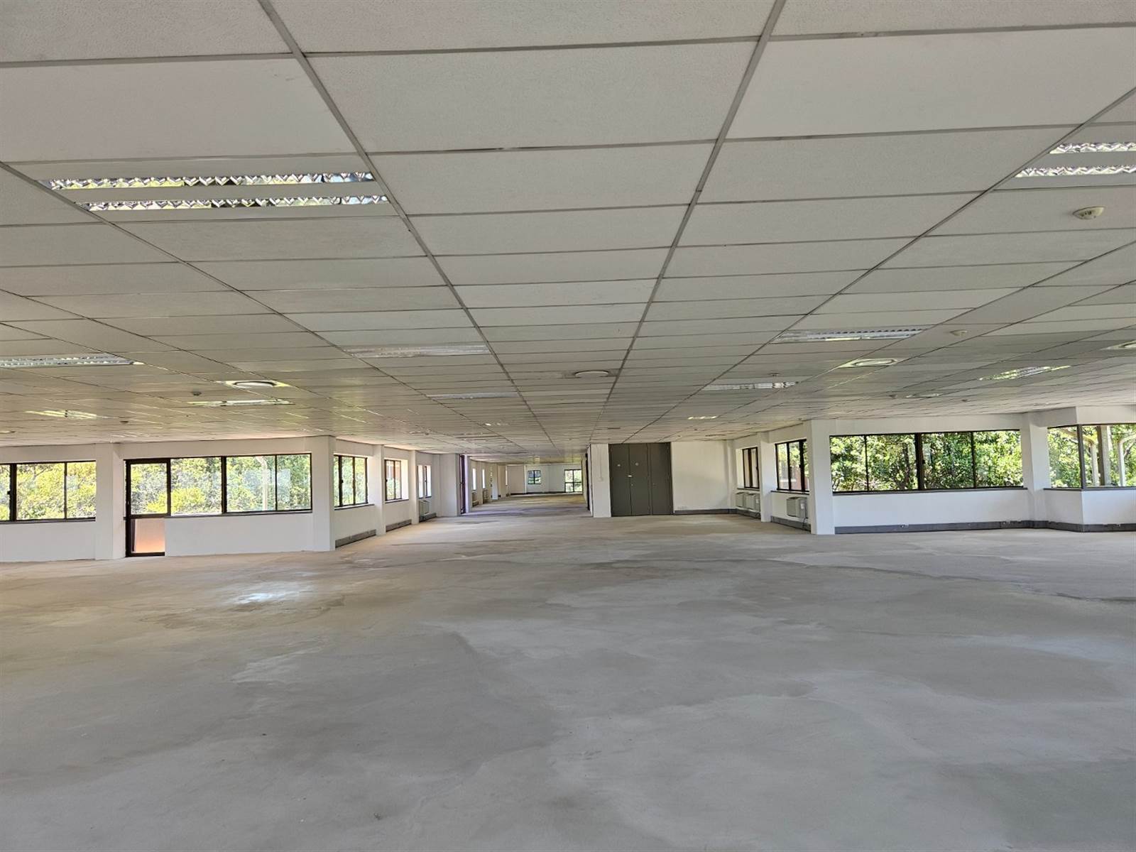 1484  m² Commercial space in Woodmead photo number 8