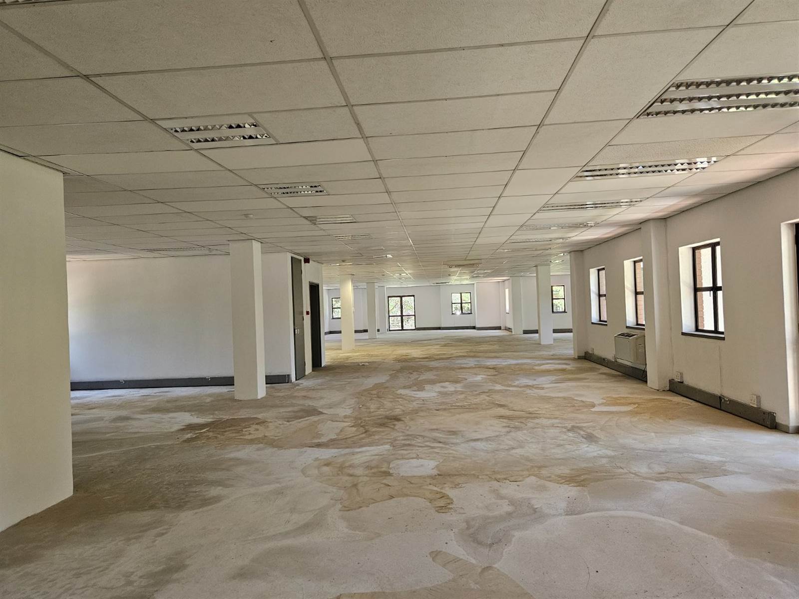 1484  m² Commercial space in Woodmead photo number 15