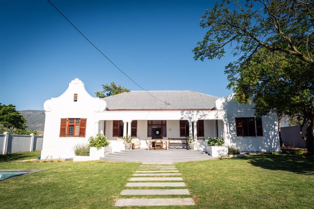 4 Bed House in Tulbagh photo number 27