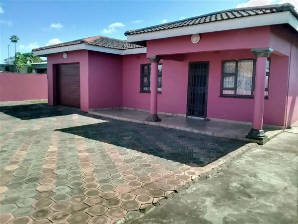 5 Bed House in Nseleni