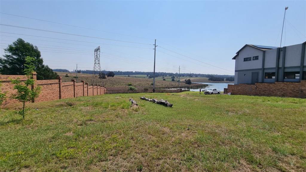 812 m² Land available in Roberts Estate photo number 1