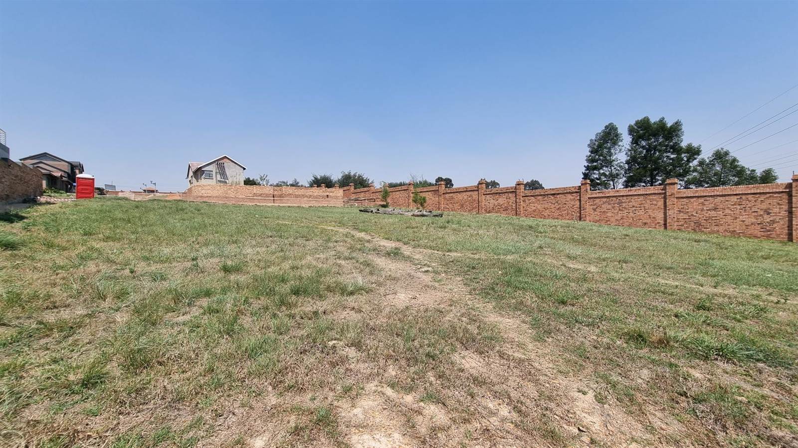 812 m² Land available in Roberts Estate photo number 10
