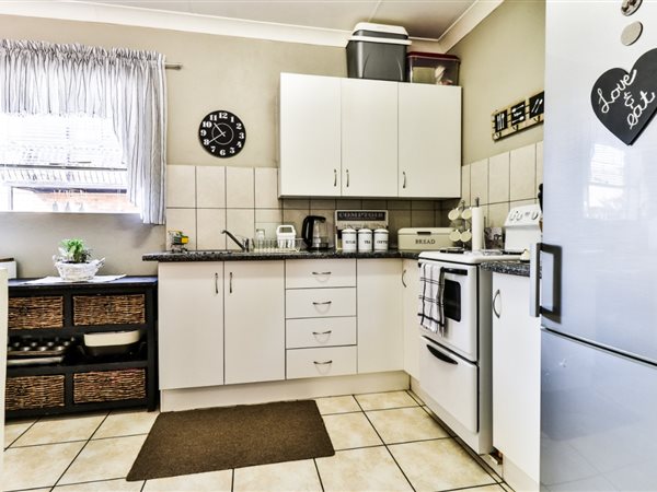 3 Bed Apartment in Casseldale
