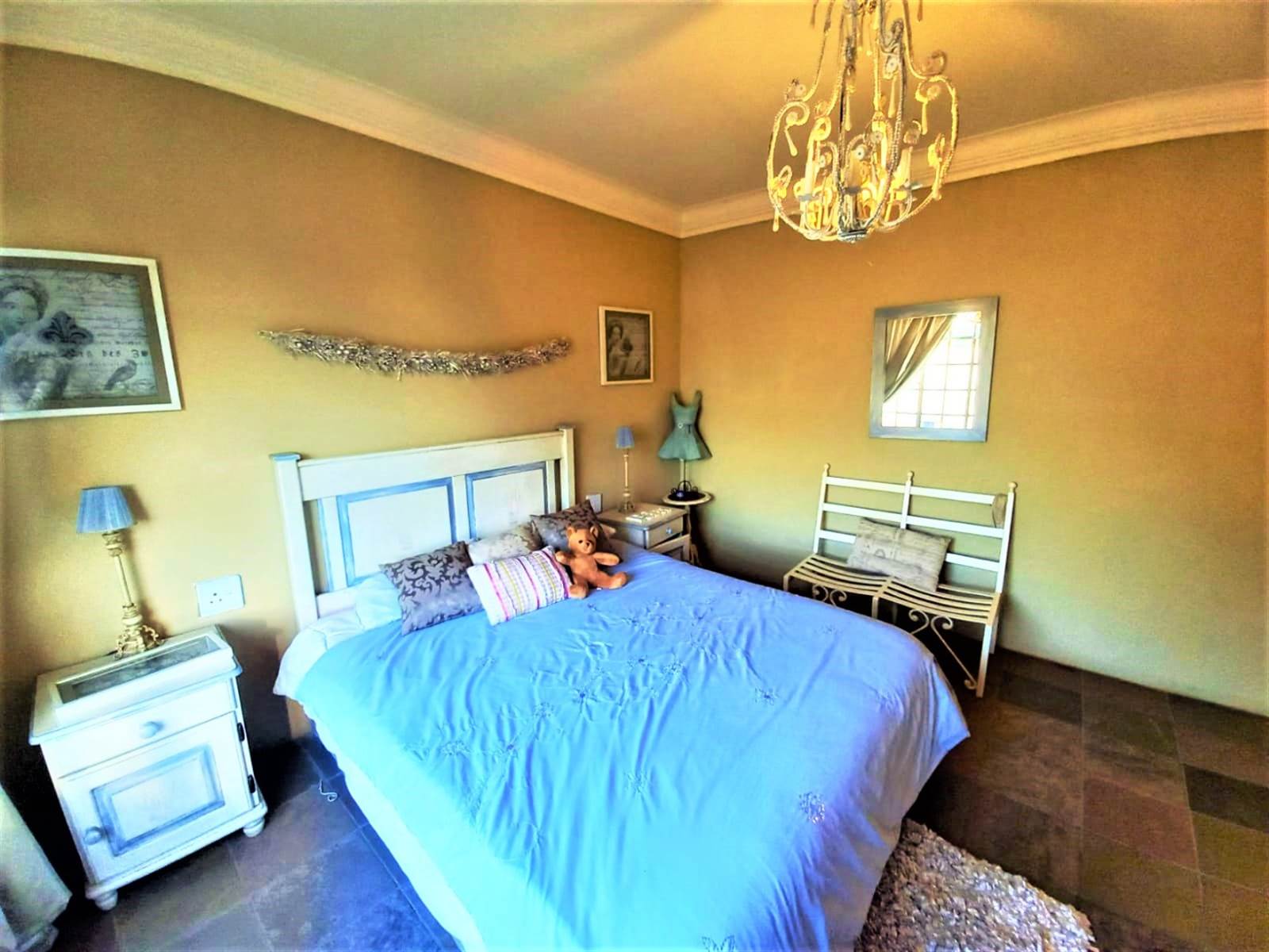 9 Bed House in Vaal Marina photo number 21