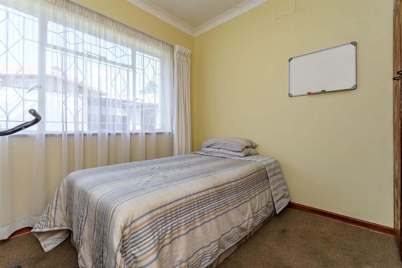 4 Bed House in Northmead photo number 17