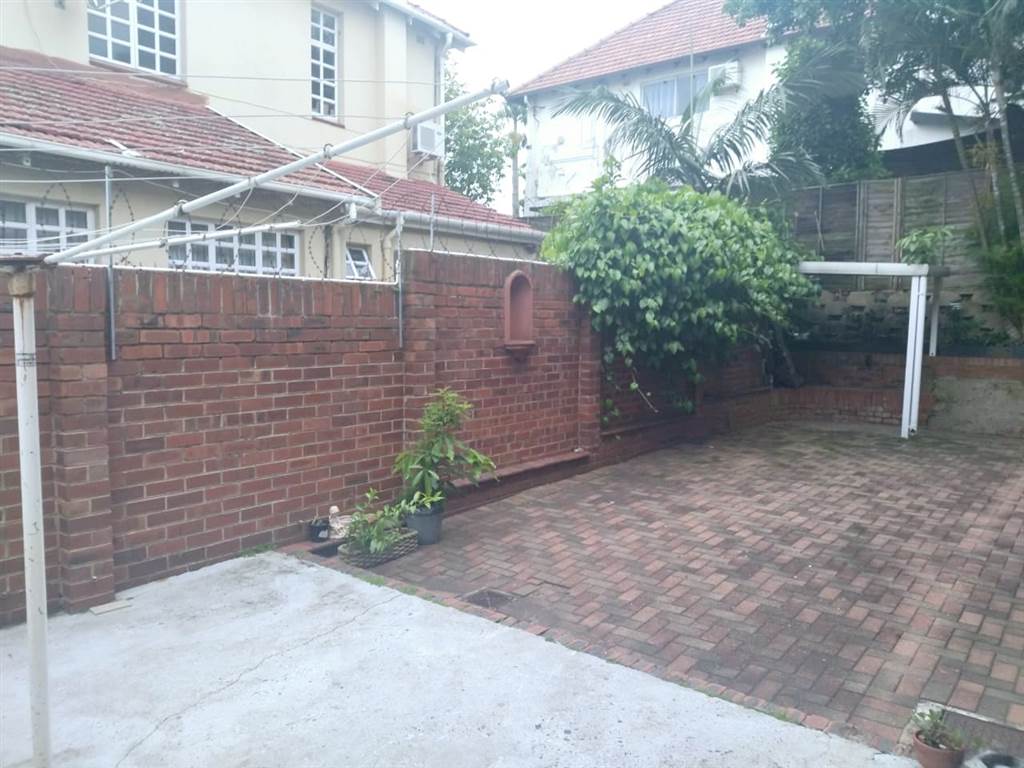 4 Bed Townhouse in Musgrave photo number 24